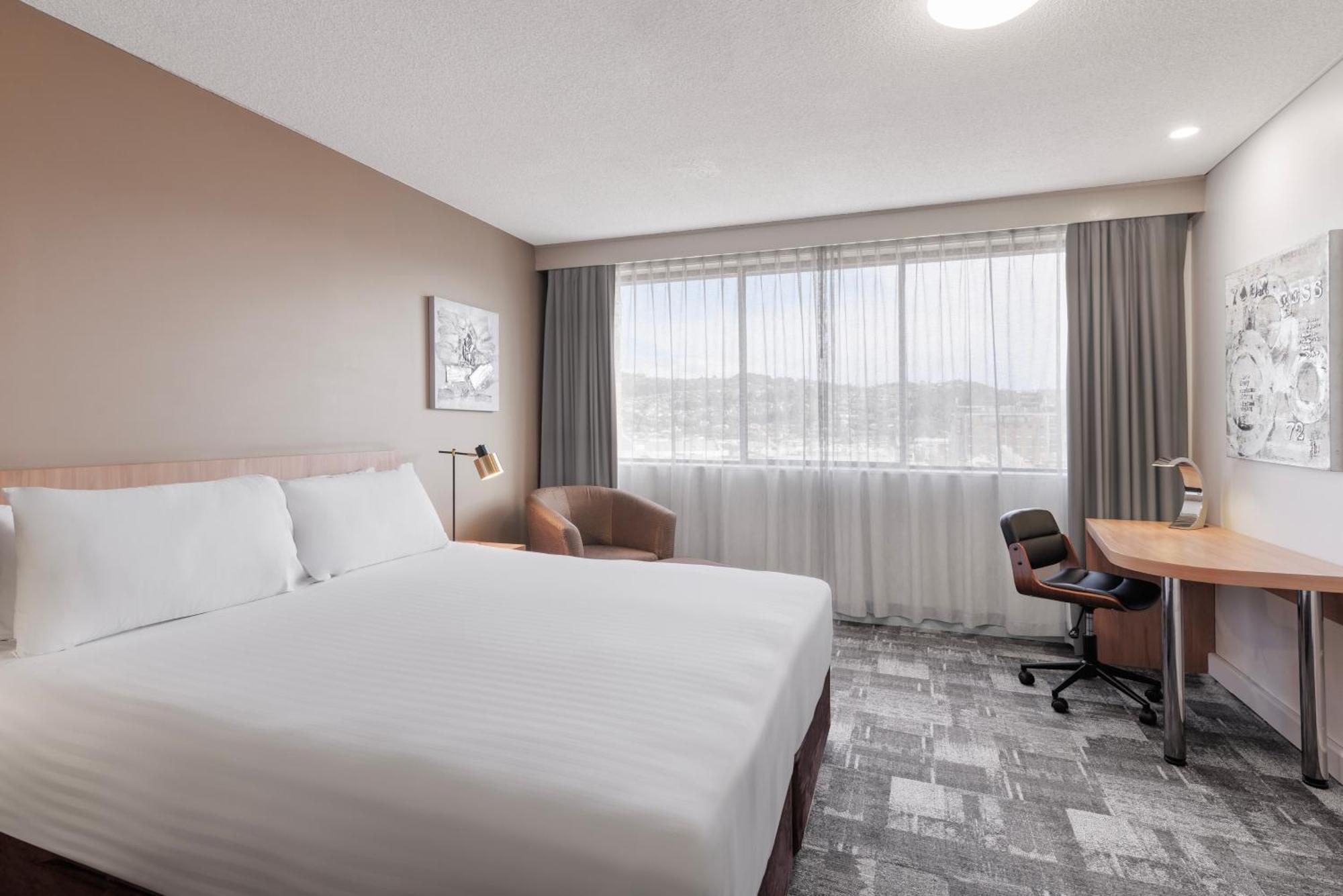 Best Western Plus Лонсестон Екстер'єр фото